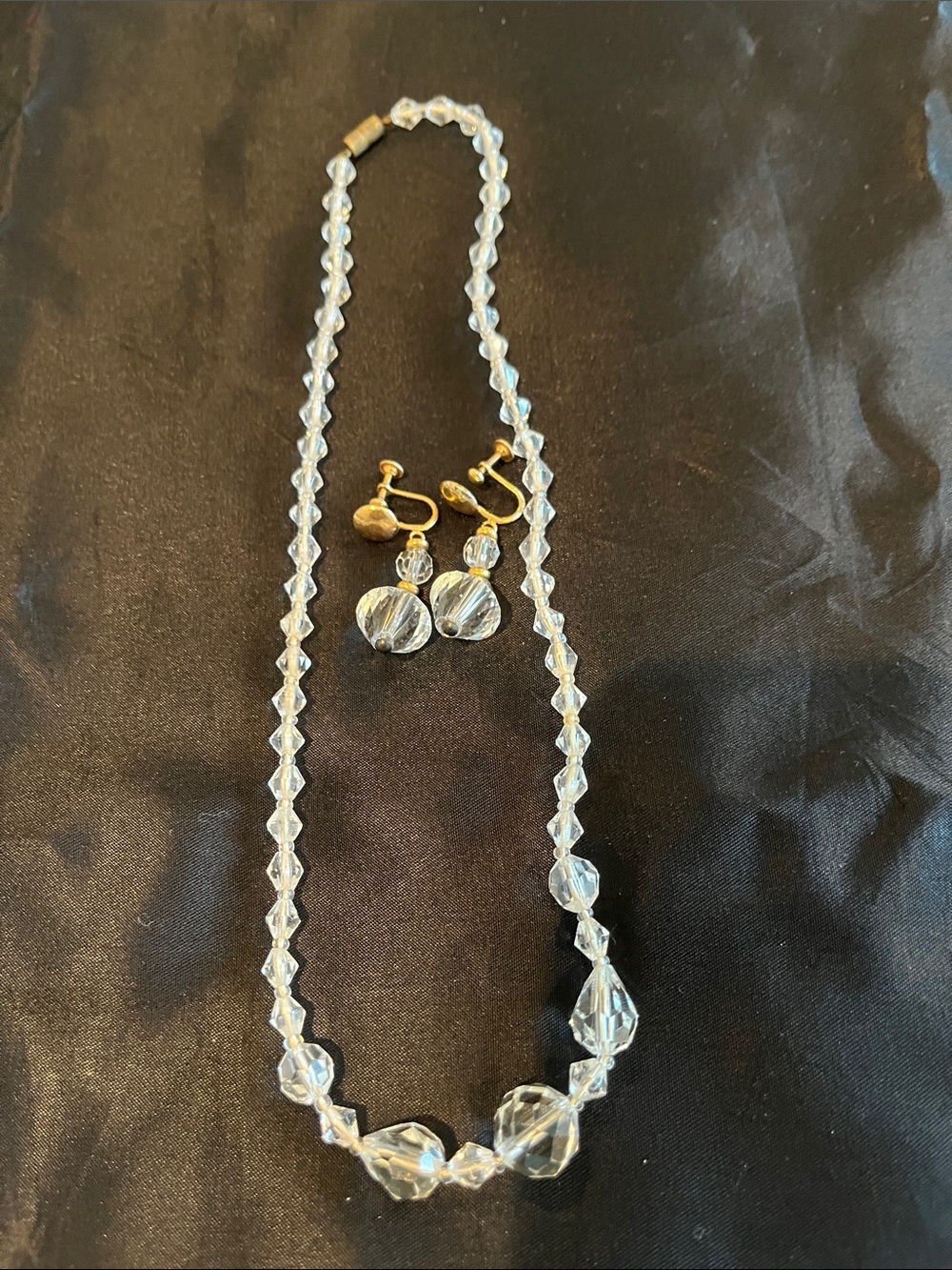 Vintage faceted glass bead necklace & earrings